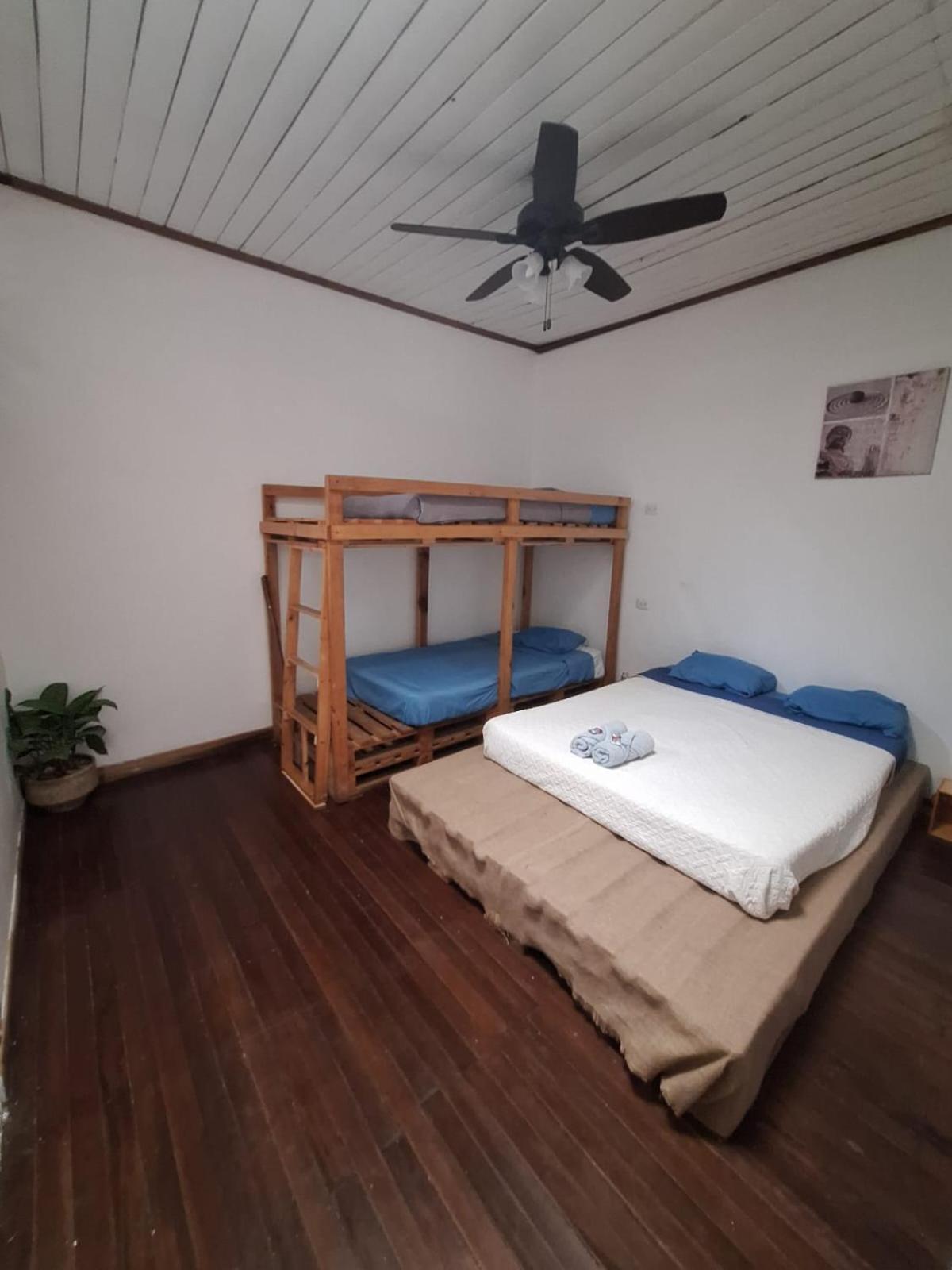 Hotel Cortez Azul Alajuela ภายนอก รูปภาพ