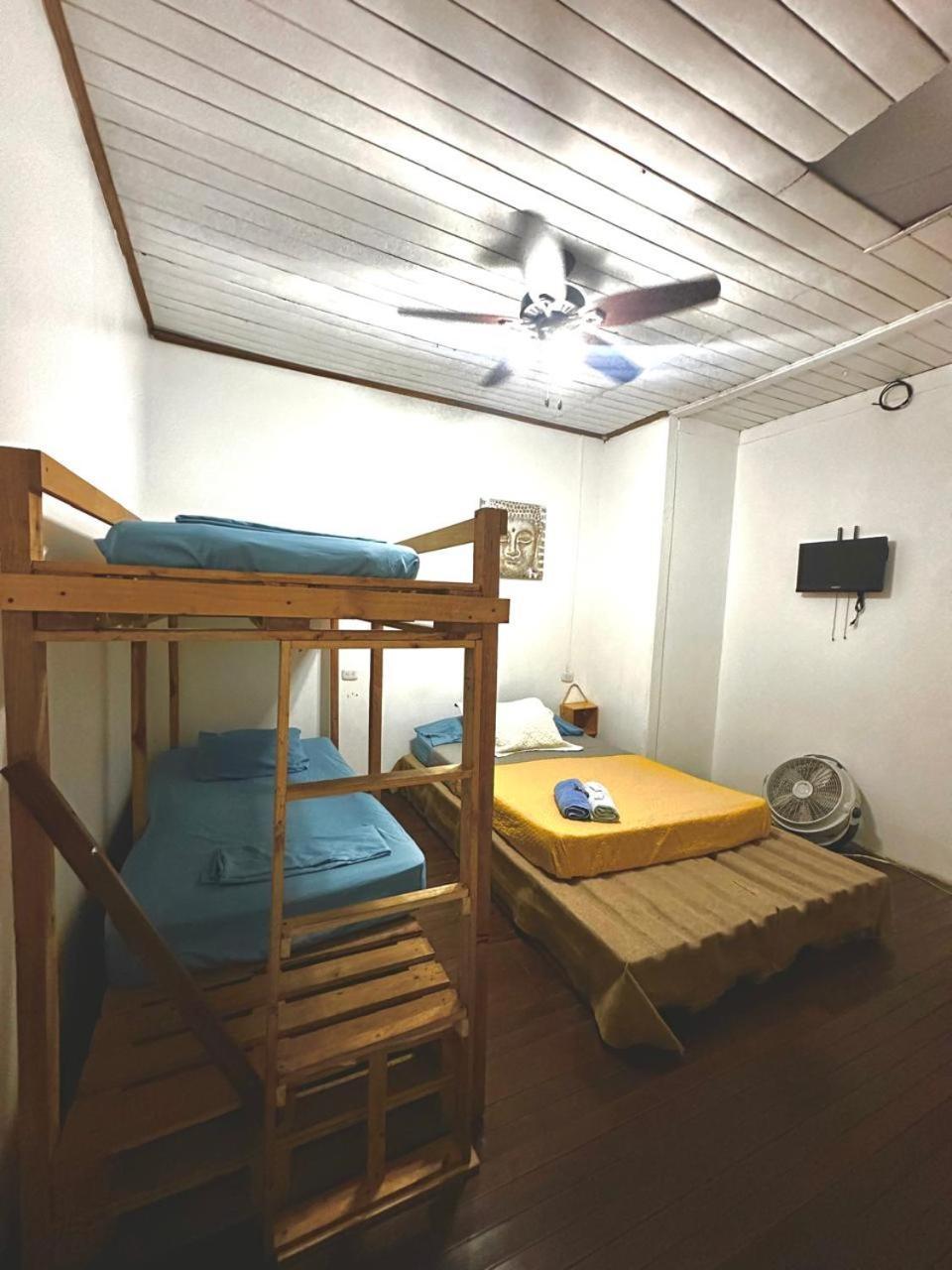 Hotel Cortez Azul Alajuela ภายนอก รูปภาพ